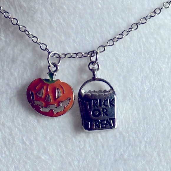 Cookie Lee Jewelry - 🎃 Cookie Lee Pumpkin and Silver Tone 🍬Trick or Treat Necklace